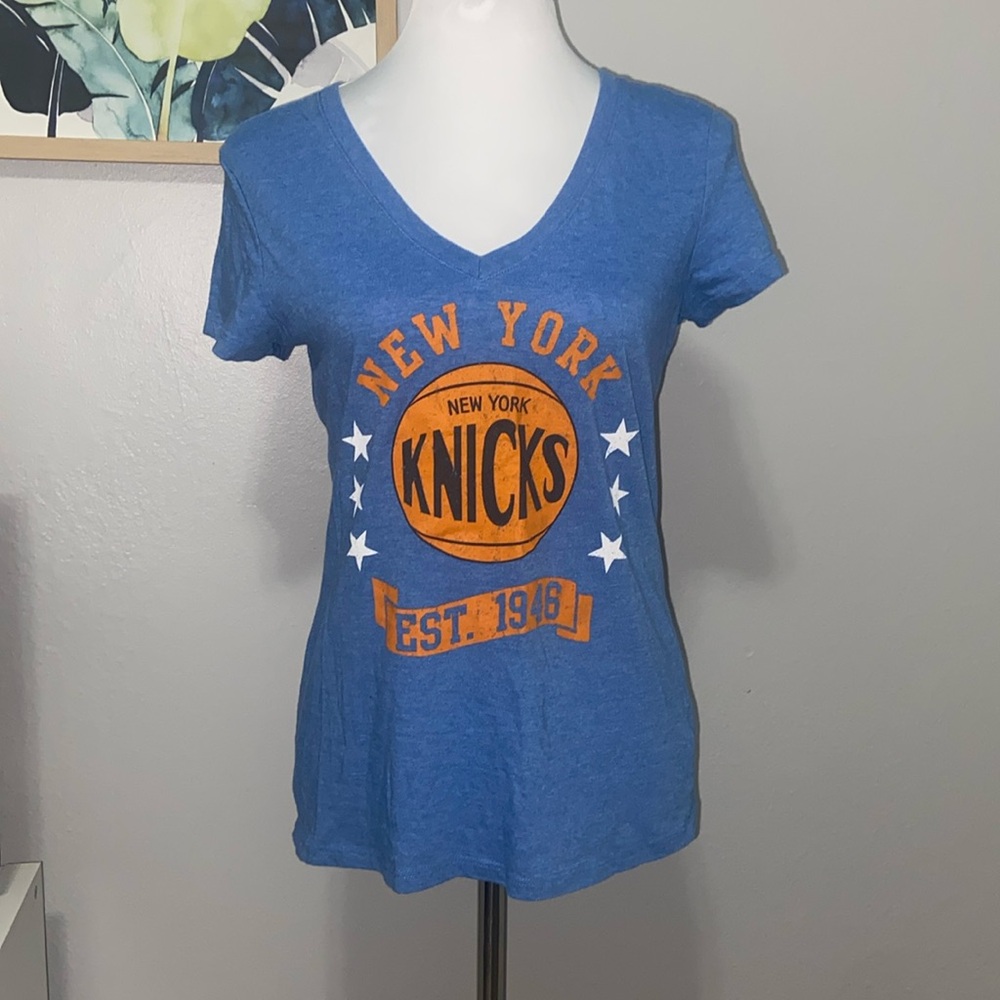 Old Navy New York Knicks tee
